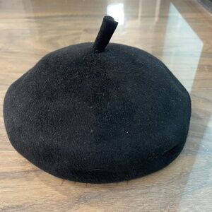 New (but vintage) French Beret